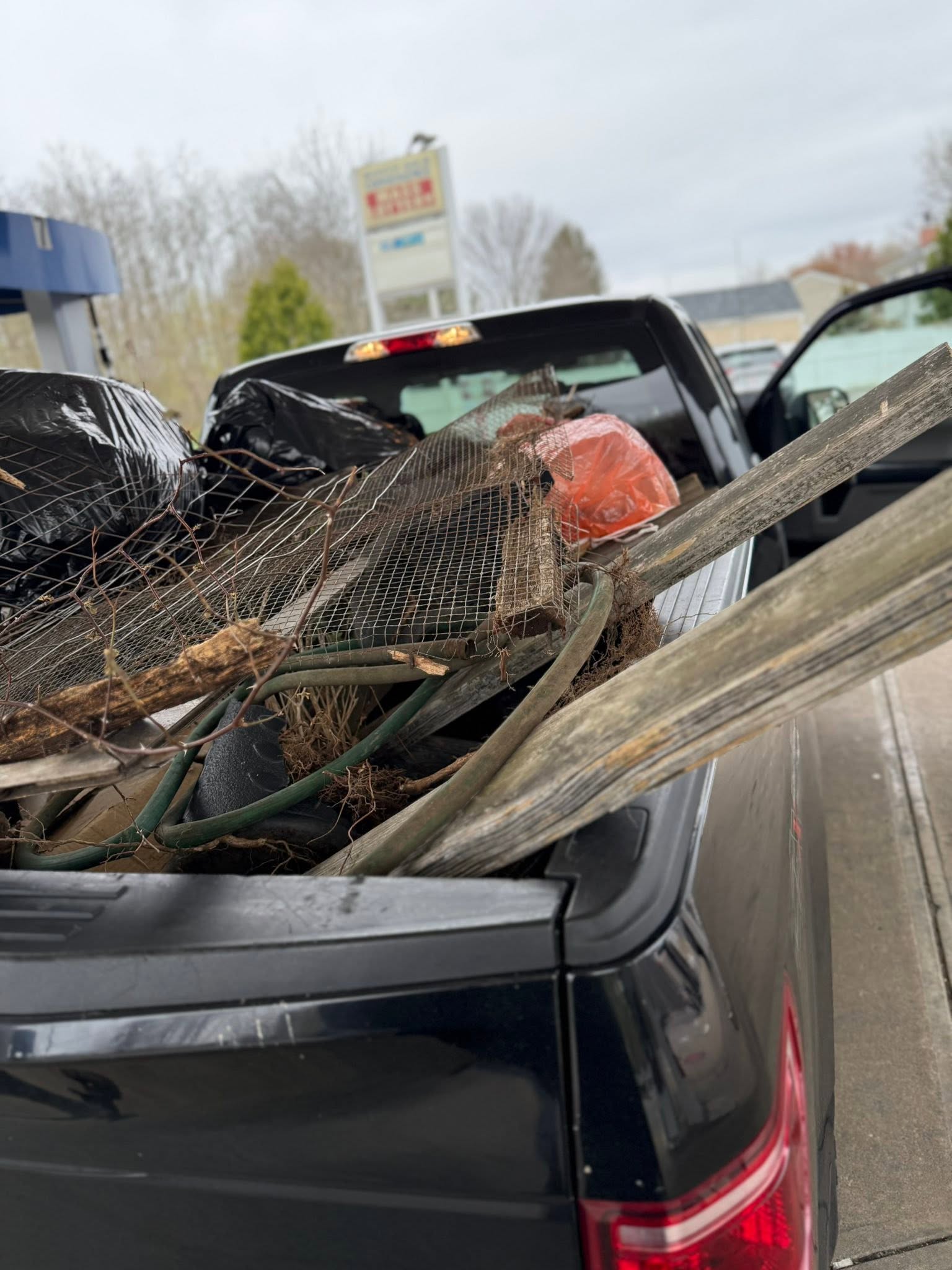 HS Junk Removal job photo 20